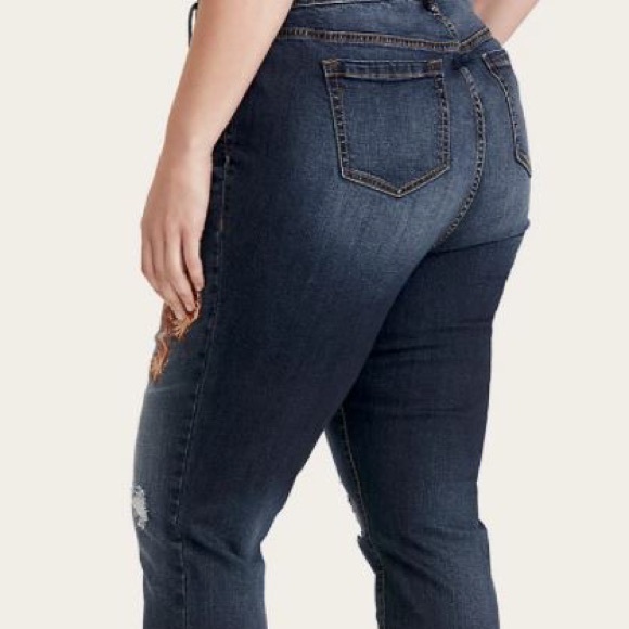 Torrid Girlfriends Printed Jeans - Picture 3 of 14